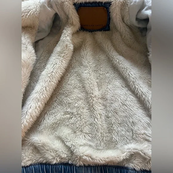 American Eagle Cropped Denim Fur Jacket - Picture 7 of 13